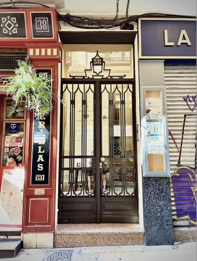 Az The Old Town Hostel - Coliving Zaragoza Eksteriør bilde